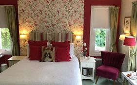 Smiddy House & Russell's Restaurant Spean Bridge